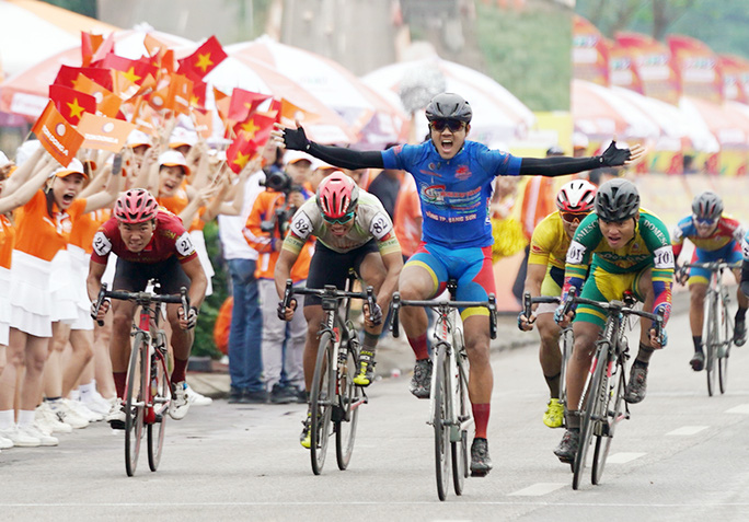 Nguyễn Tấn Hoài giành cú đúp tại Hà Nội